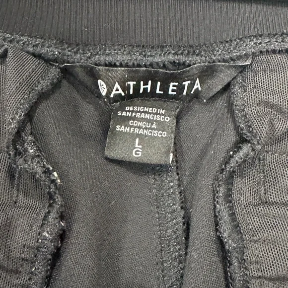 Athleta Black Activewear Pants - Picture 3 of 5